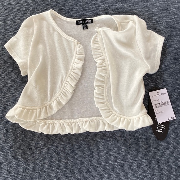 Ava and yelly formal sweater - Picture 1 of 1